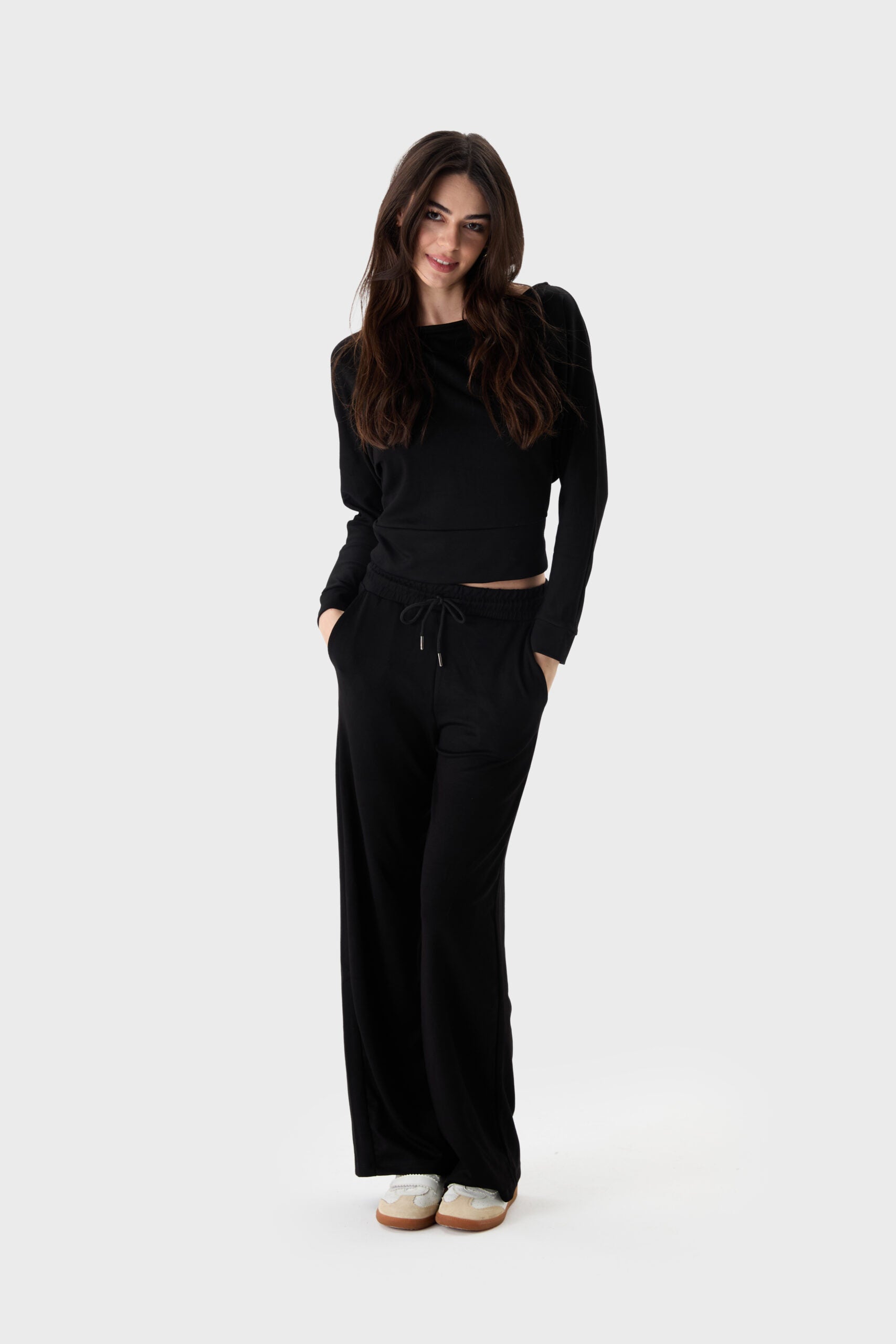 Relaxed Cropped Sweatshirt & Wide-Leg Pant Set image 3